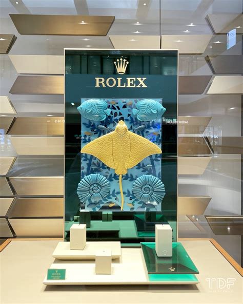 rolex watch displays|Rolex window display.